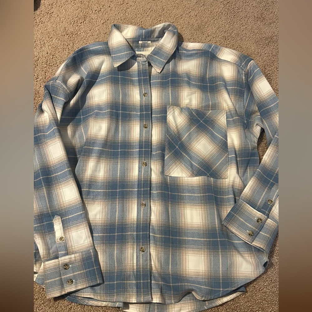 Abercrombie & Fitch Soft Oversized Flannel - Picture 2 of 8